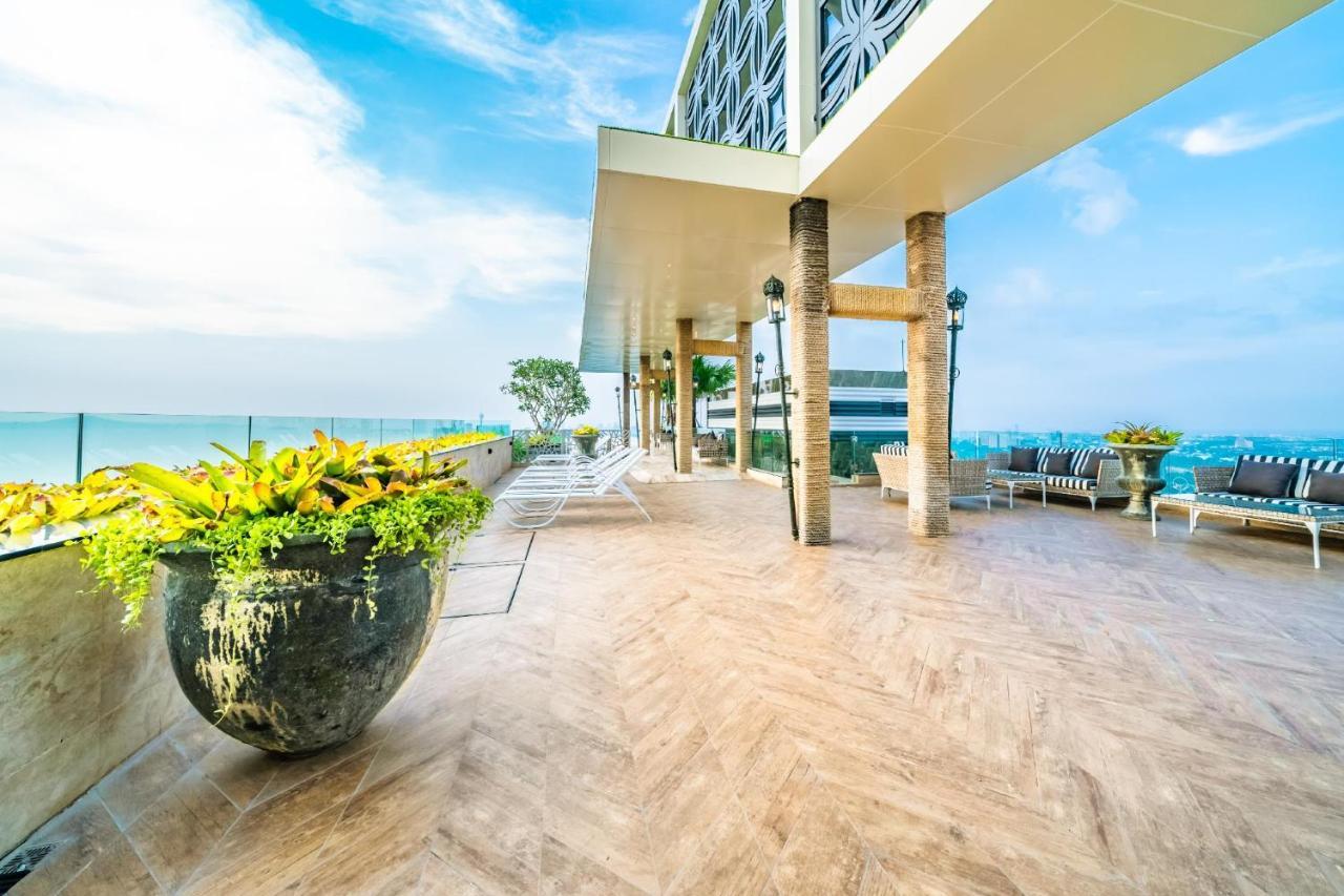 Riviera Jomtien Roomy 1-Bdr Seaview Condo Exterior foto